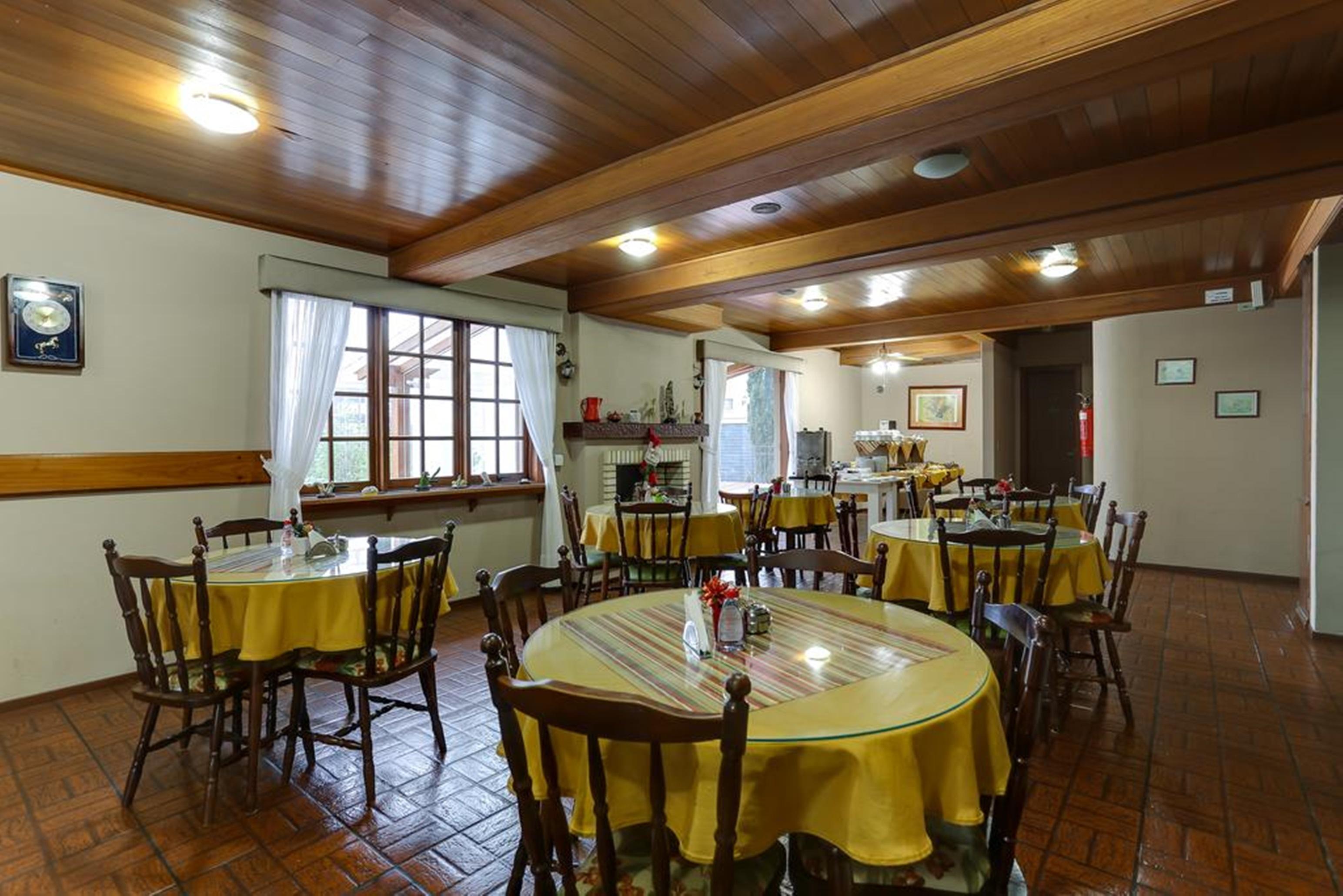 Hotel Alpen Hof Gramado Exterior photo